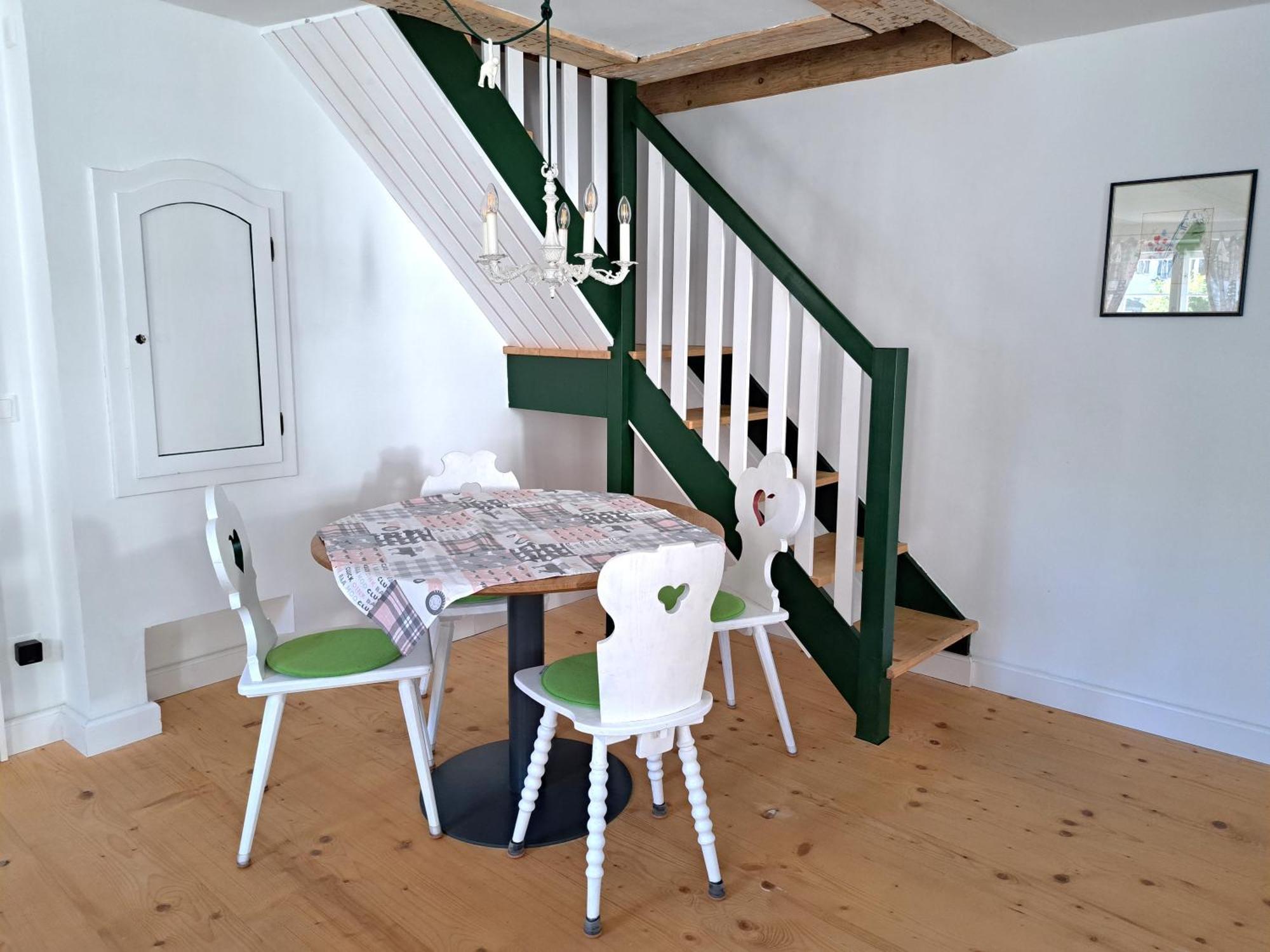 Neu! Ferienwohnungen Im Lueftlmalereck, Hennalahaus Оберамергау Екстериор снимка